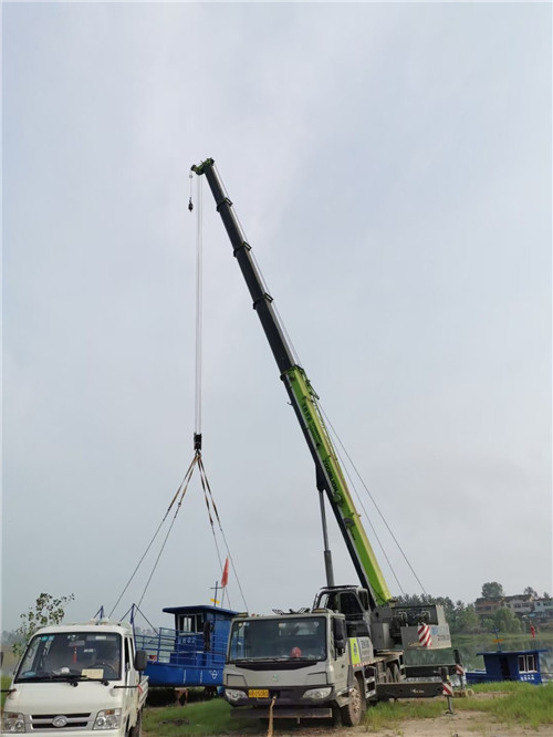 广西桥梁建设吊装案例